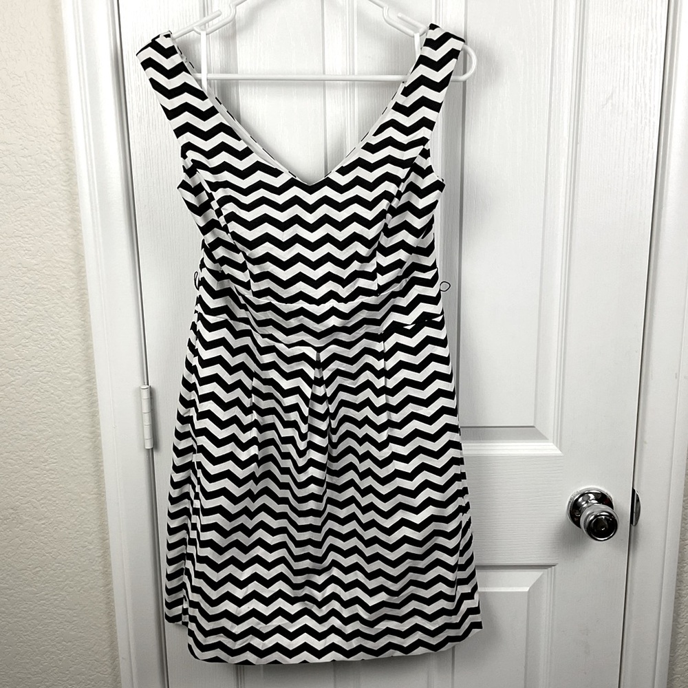 White House Black Market Geo Striped Party Dress, Size 6